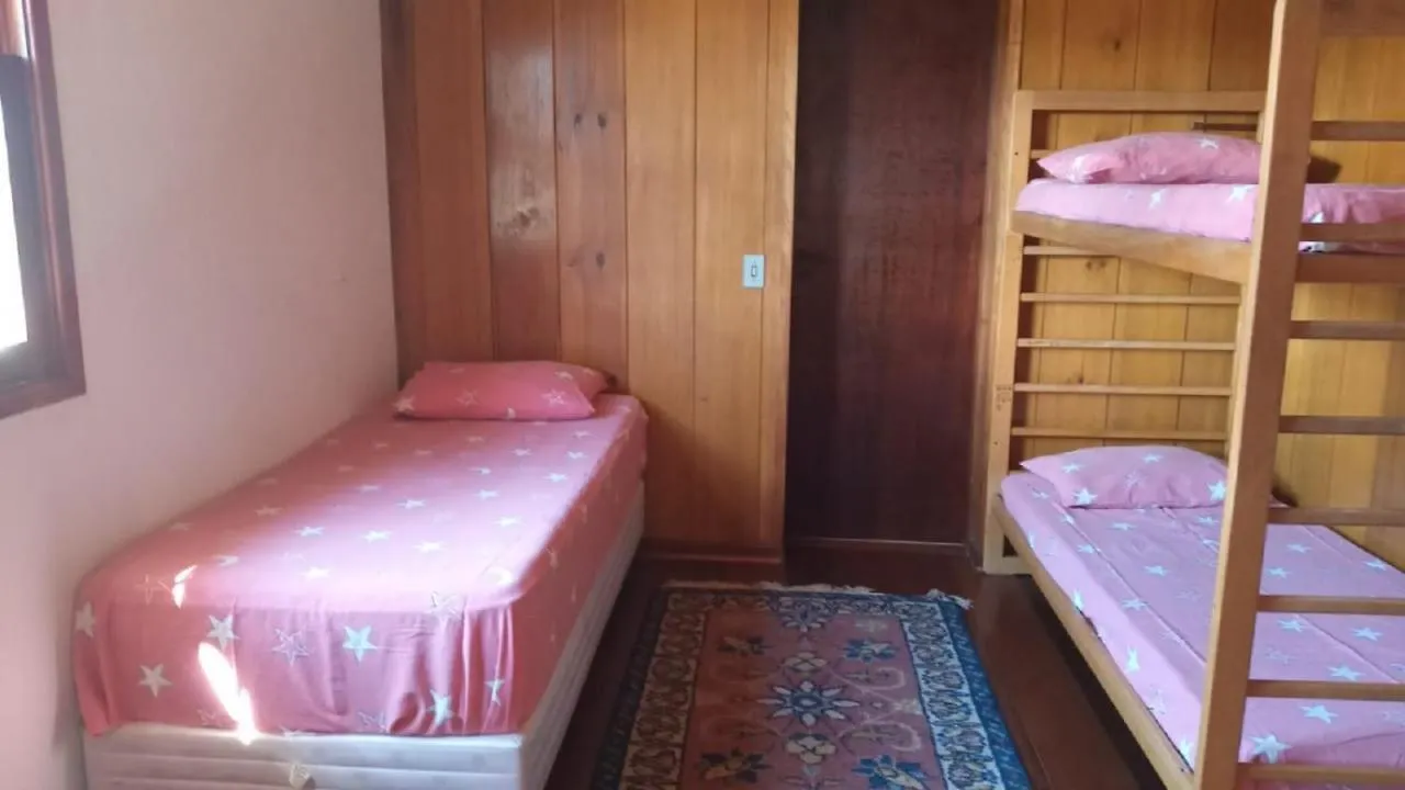 Chalé Do Tio Tom - Residencia Em Condomínio Campos do Jordão Casa de Férias